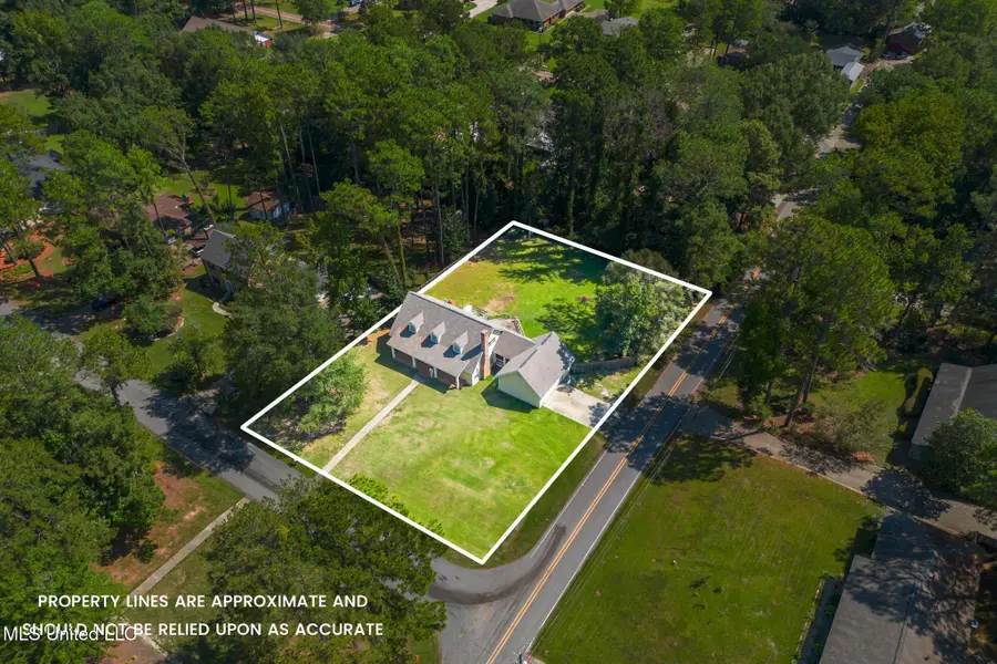 101 Pinewood Drive, Hattiesburg, MS 39402 - #2