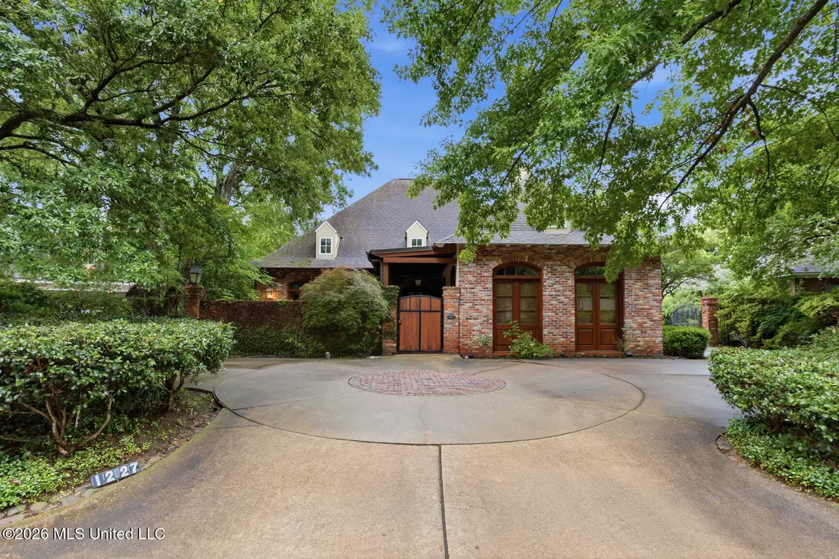 1227 Belvoir Place, Jackson, MS 39202 - #1