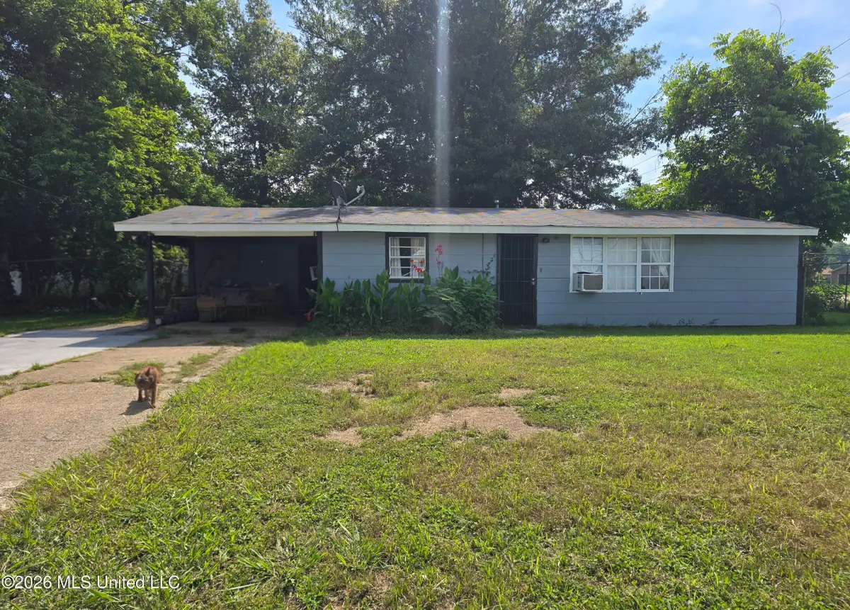 547 N Delta Street, Greenville, MS 38703 - #1