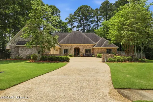 408 Ashbourn Court, Madison, MS 39110