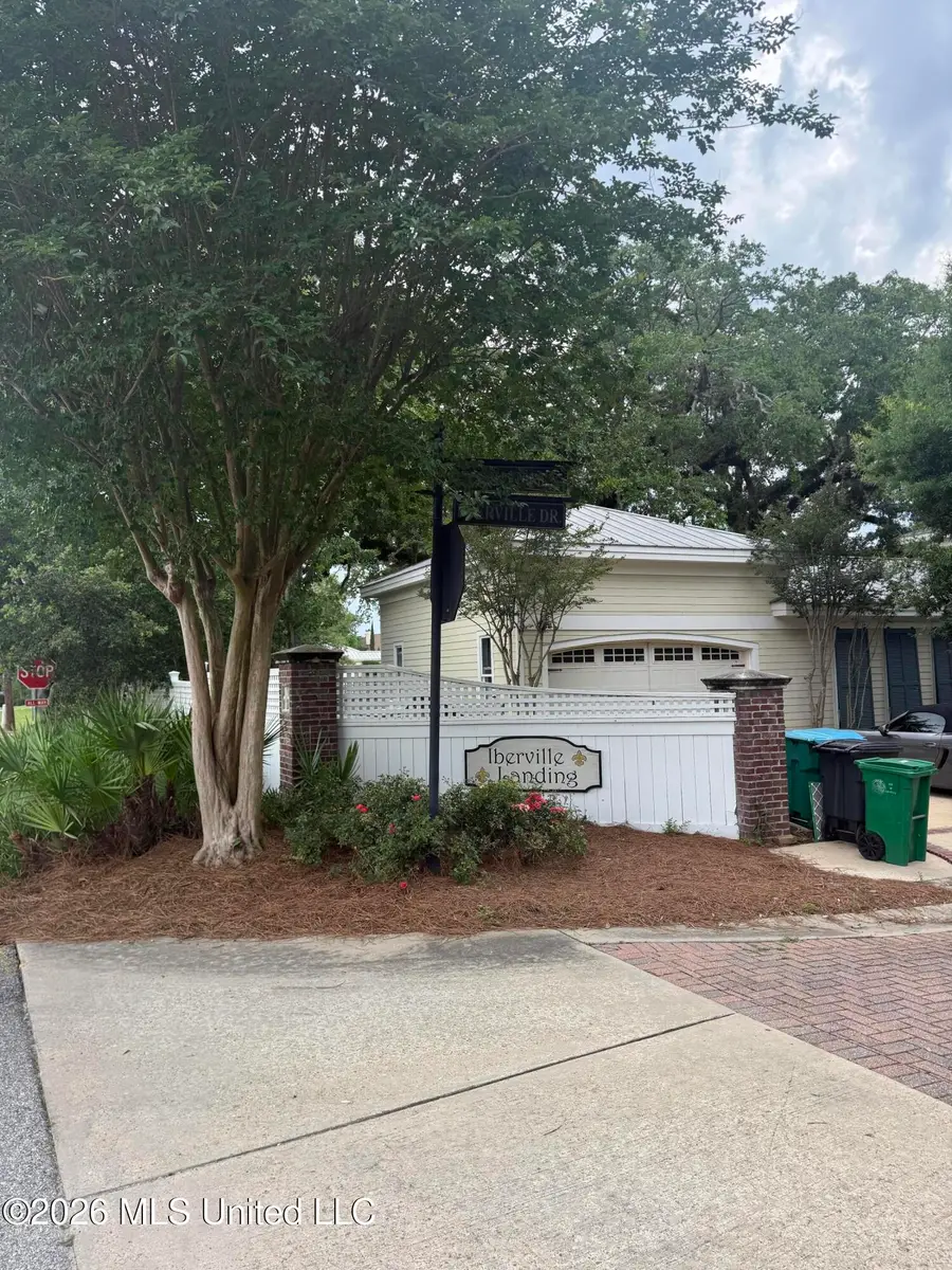 806 Iberville Drive, Ocean Springs, MS 39564 - #2