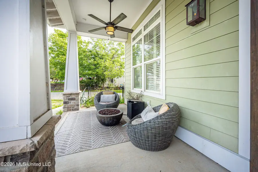 504 Dewey Avenue, Ocean Springs, MS 39564 - #3