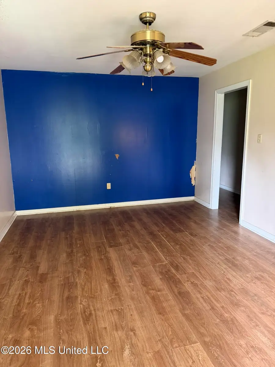 204 Holly Drive, Natchez, MS 39120 - #3