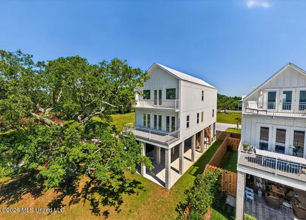 26478 W Beach Boulevard, Pass Christian, MS 39571