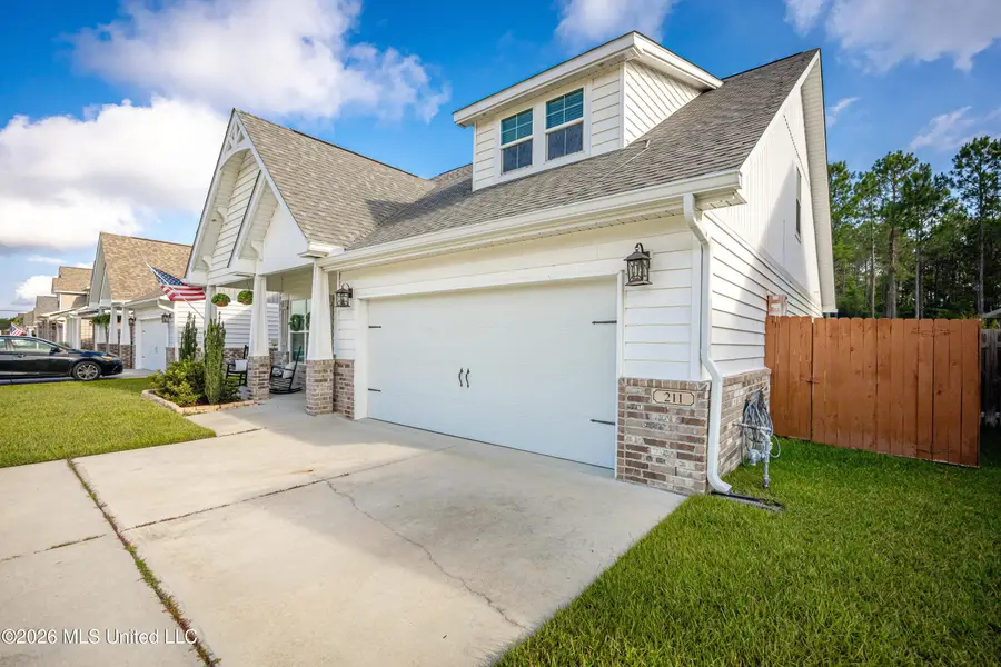 211 Madison Place Drive, Ocean Springs, MS 39564 - #3