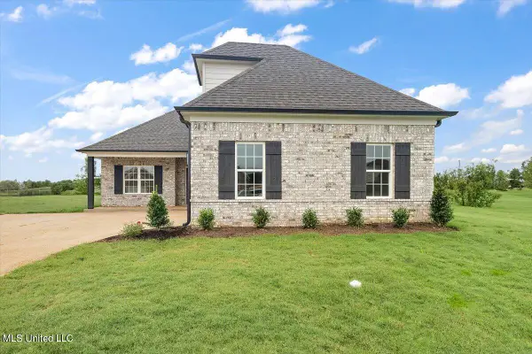 6545 E John Hamilton Way, Olive Branch, MS 38654