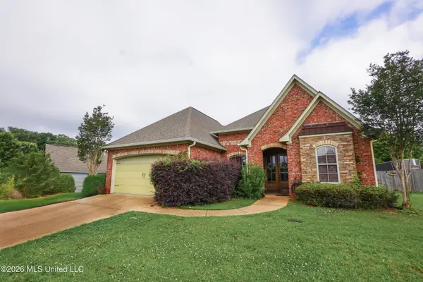 115 Woodburn Way, Pearl, MS 39208