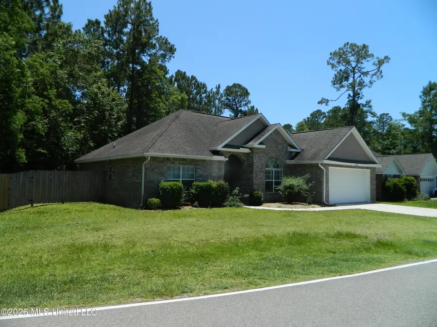 10968 Ala Moana Street, Diamondhead, MS 39525 - #2