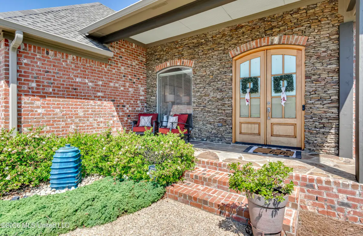 216 Emerald Circle, Brandon, MS 39047 - #1