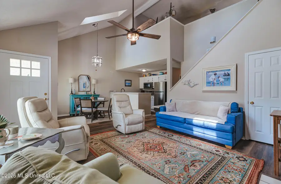517 Heatherstone Circle, Ocean Springs, MS 39564 - #2