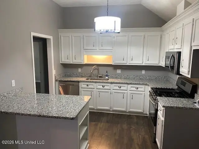 557 Spring Hill Drive, Madison, MS 39110 - #3