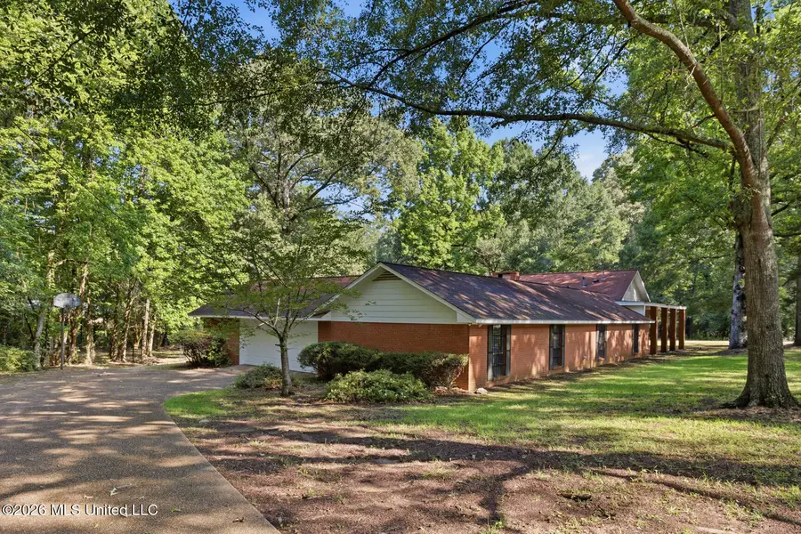 375 Heritage Place, Jackson, MS 39212 - #3