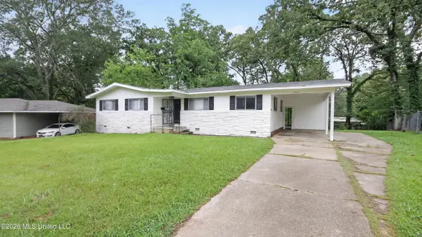 1664 Kentwood Drive, Jackson, MS 39212