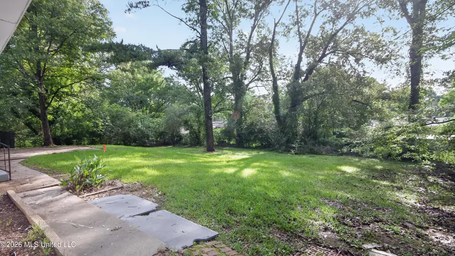 2738 Woodside Drive, Jackson, MS 39204 - #2
