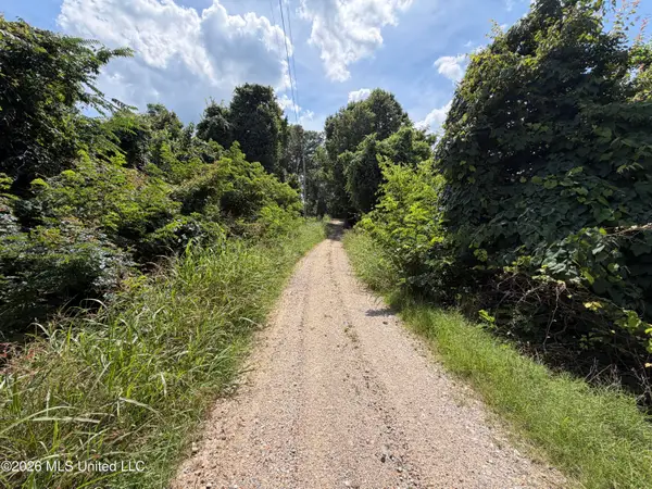 301 Fairview Drive, Vicksburg, MS 39180