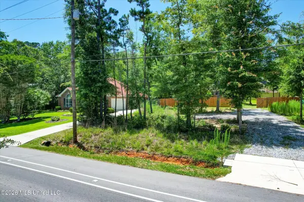 W Diamondhead Drive, Diamondhead, MS 39525