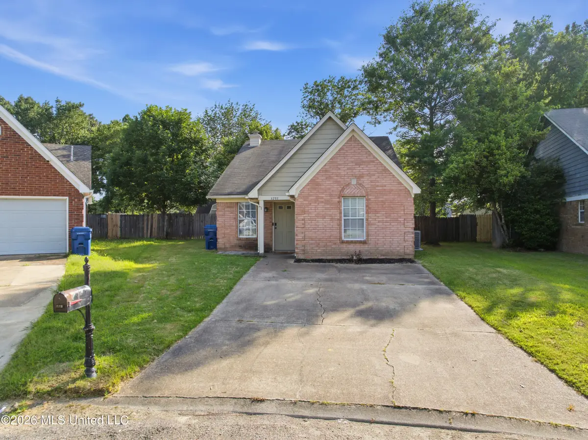 5795 Amaray Cove, Horn Lake, MS 38637 - #1
