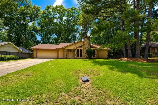 5209 Sycamore Drive, Jackson, MS 39212