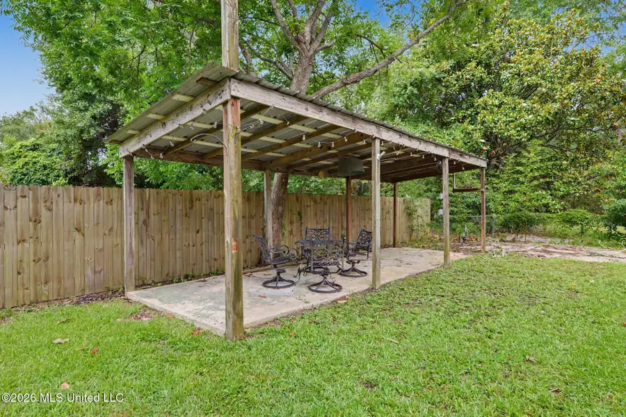 506 Esplanade Avenue, Bay Saint Louis, MS 39520 - #3