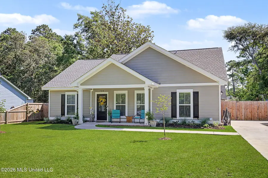 720 Plum Street, Ocean Springs, MS 39564 - #2