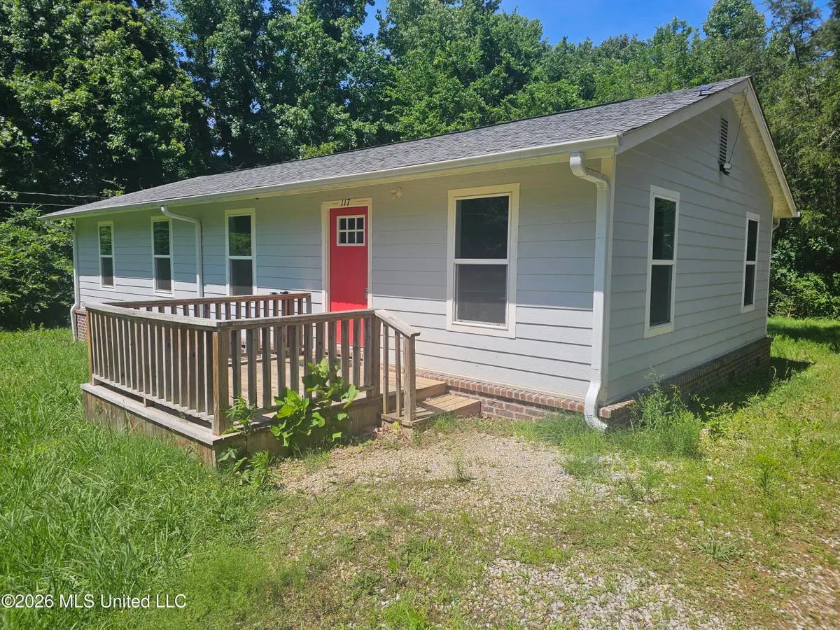 117 Interstate Hwy Farm Road, Byhalia, MS 38611 - #1