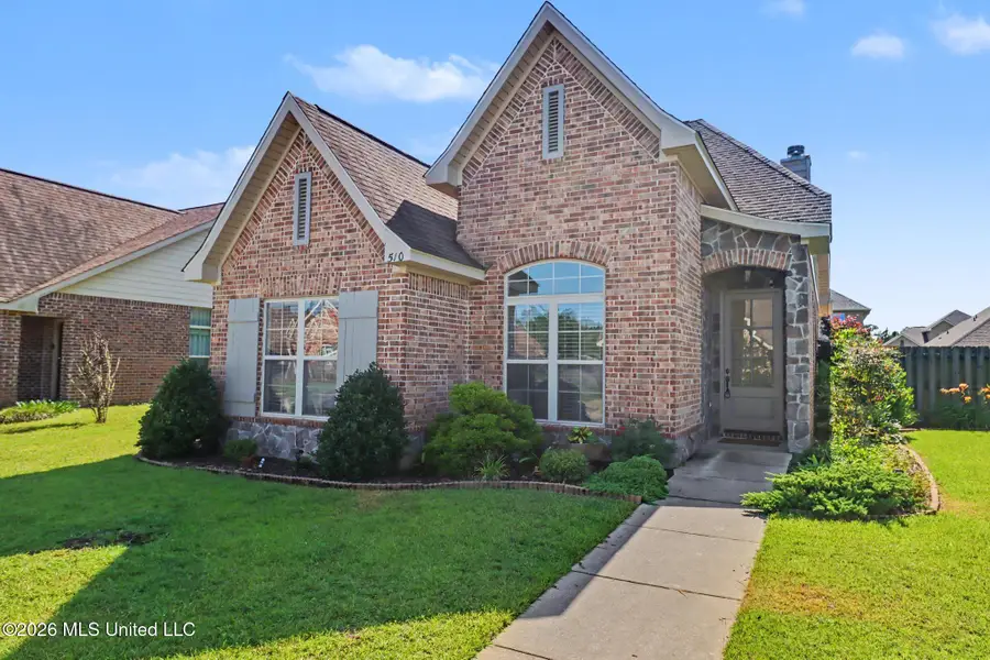 510 Palm Breeze Drive, Ocean Springs, MS 39564 - #2