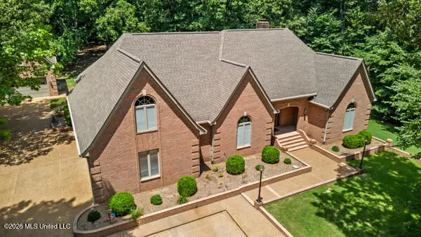 6705 Autumn Oaks Drive, Olive Branch, MS 38654 - #2