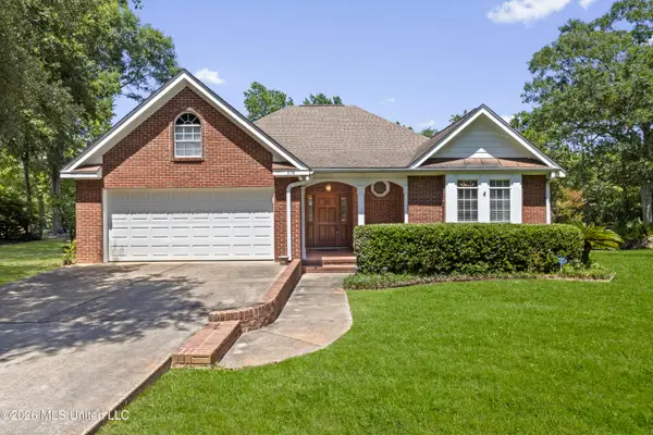 376 Lakeview Boulevard, Biloxi, MS 39531