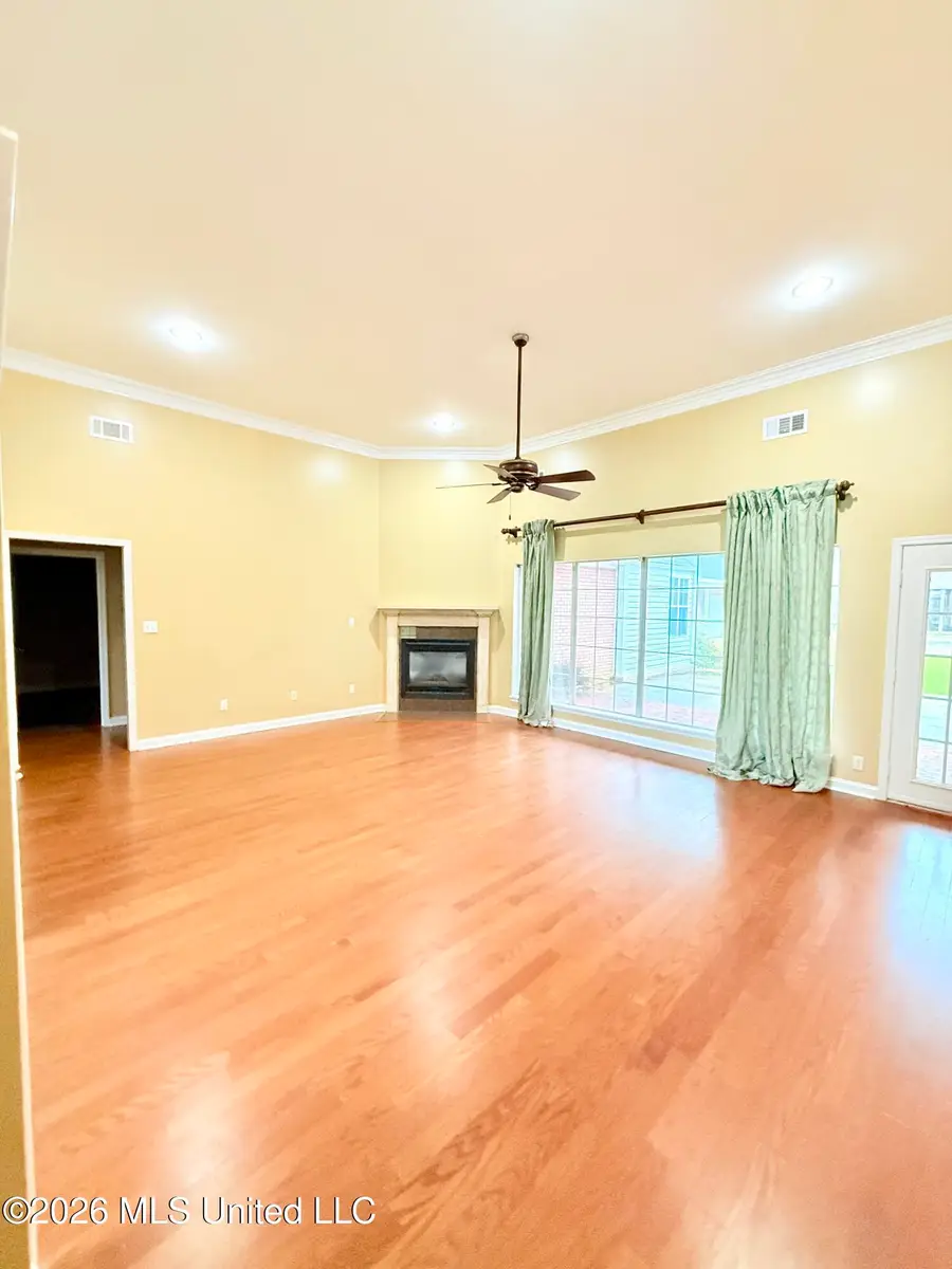 2465 Pryor Street, Grenada, MS 38901 - #2