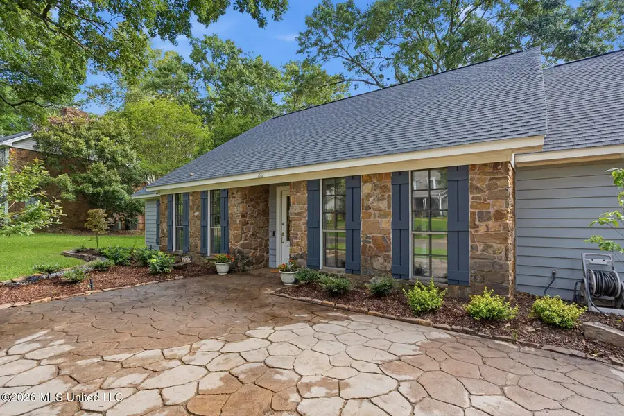 222 Greenfield Place, Brandon, MS 39047 - #3