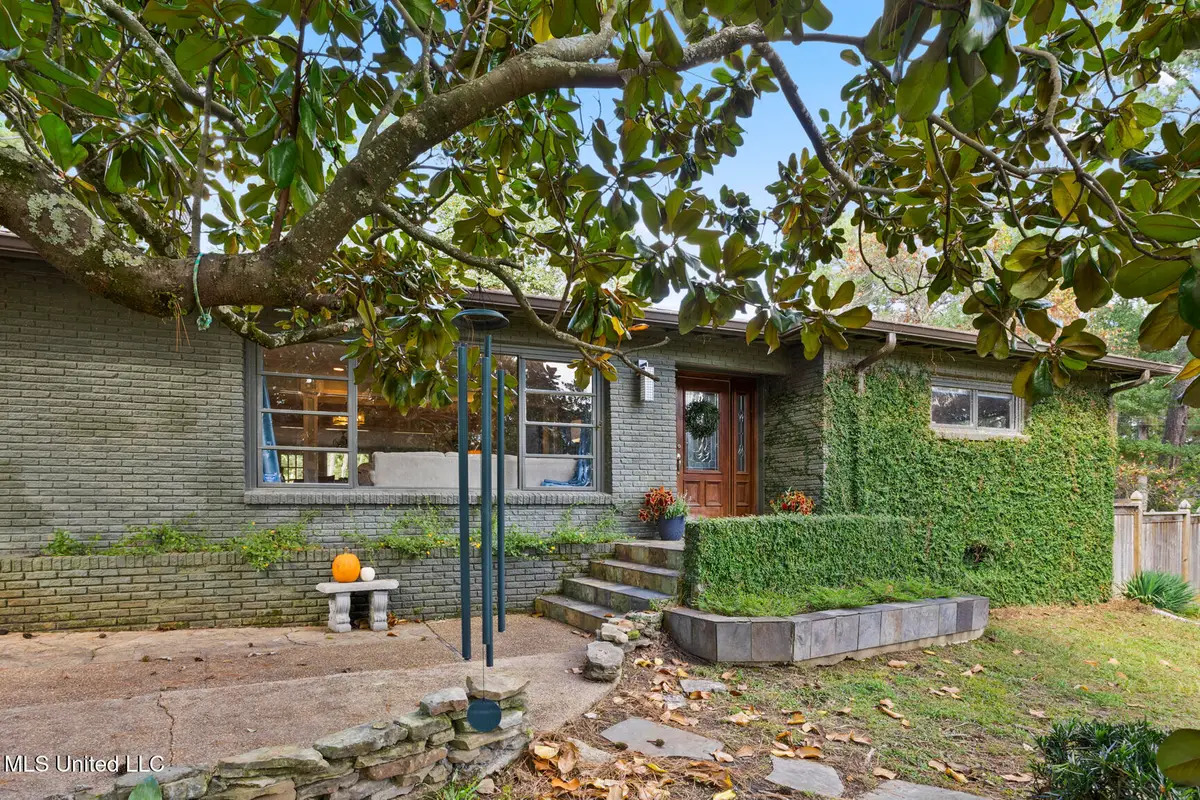 4215 Athens Drive, Jackson, MS 39211 - #1