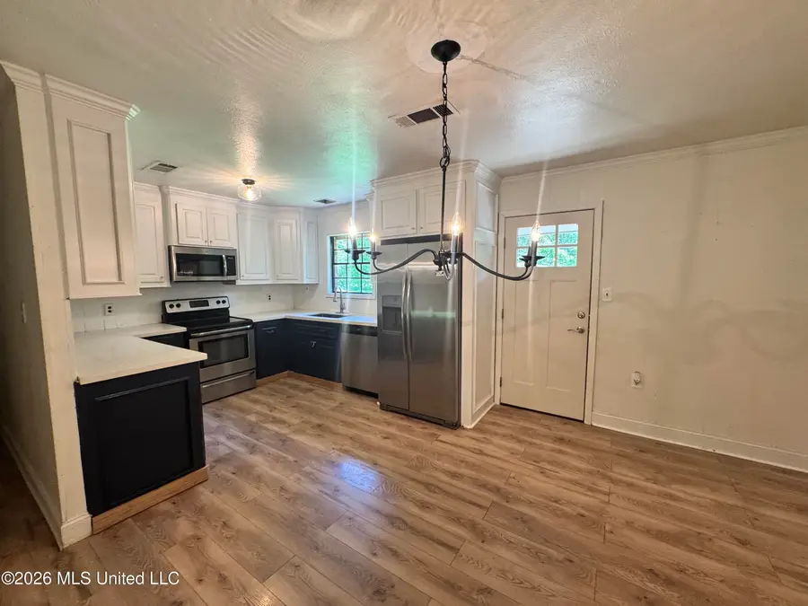 290 Twin Lakes Drive, Canton, MS 39046 - #2