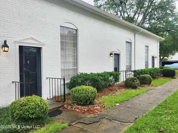 5025 Wayneland Drive, Jackson, MS 39211