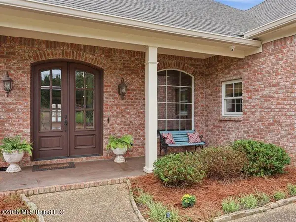 211 Northshore Boulevard, Madison, MS 39110