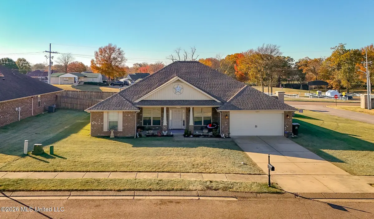 7693 W Woodridge Drive, Southaven, MS 38672 - #1
