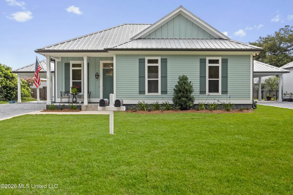 329 Saint George Street, Bay Saint Louis, MS 39520 - #1
