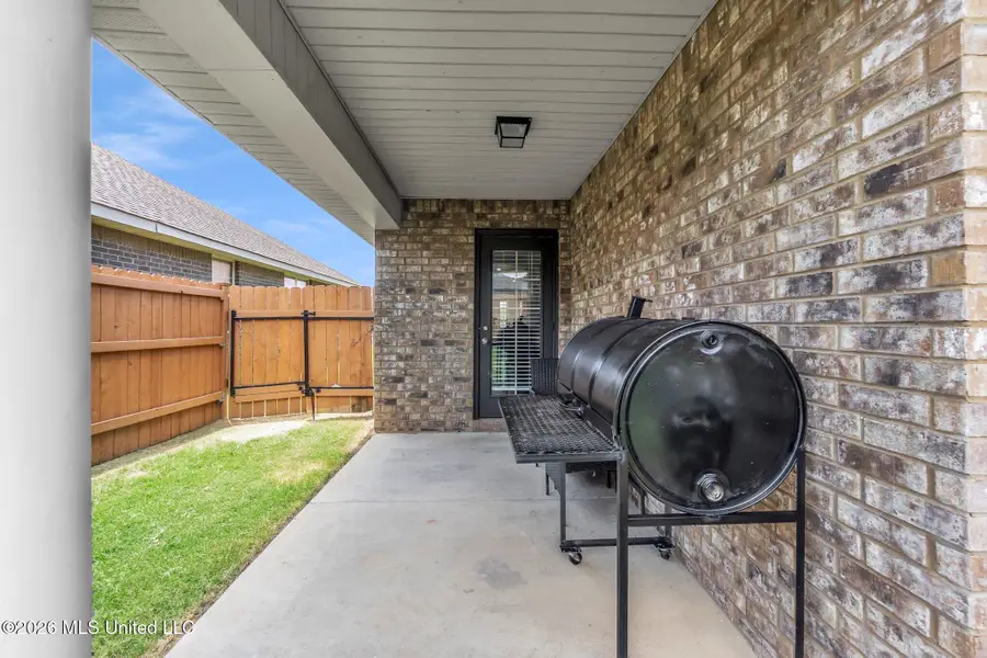 8898 Kathryn Grace Drive, Southaven, MS 38671 - #3