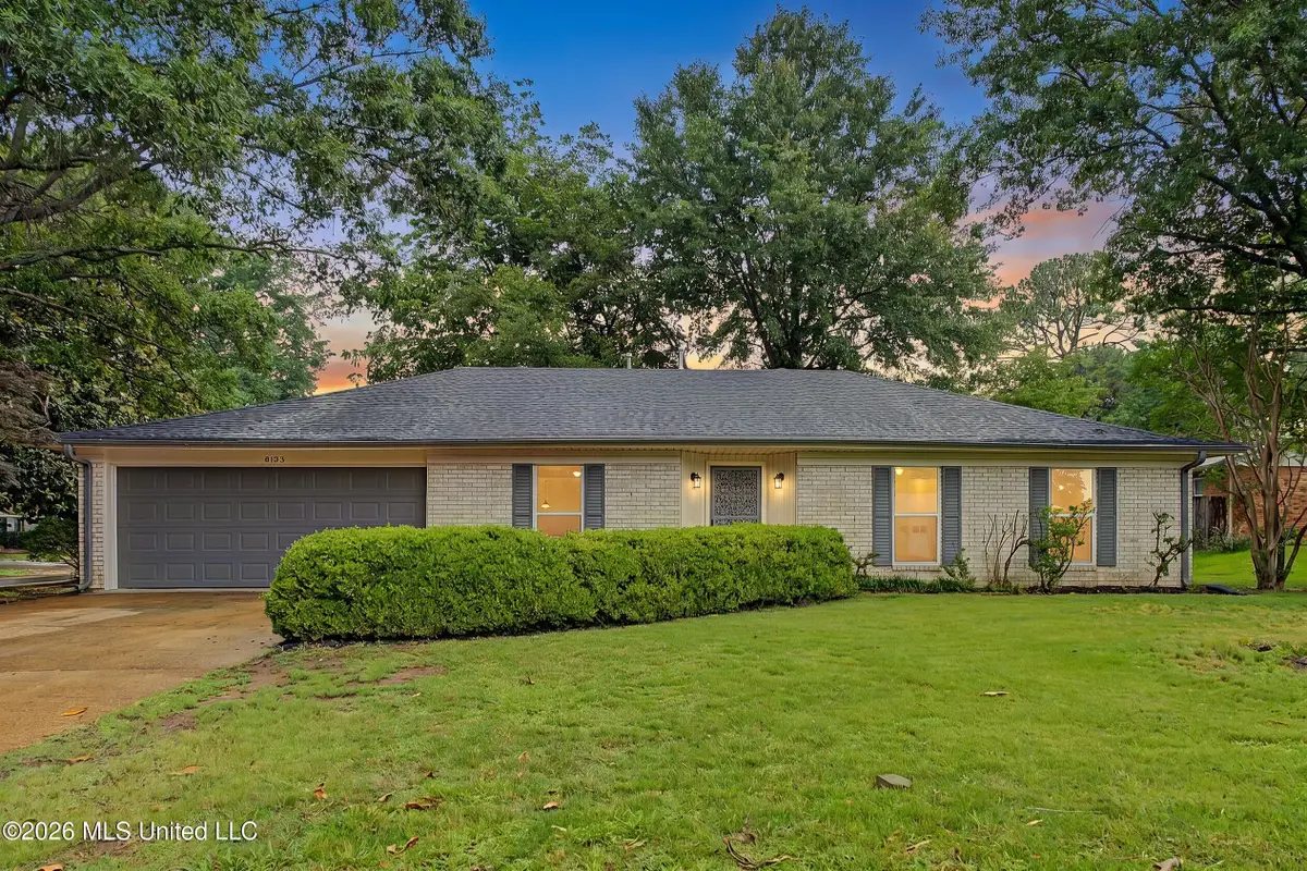 8155 Barclay Cove, Southaven, MS 38671 - #1