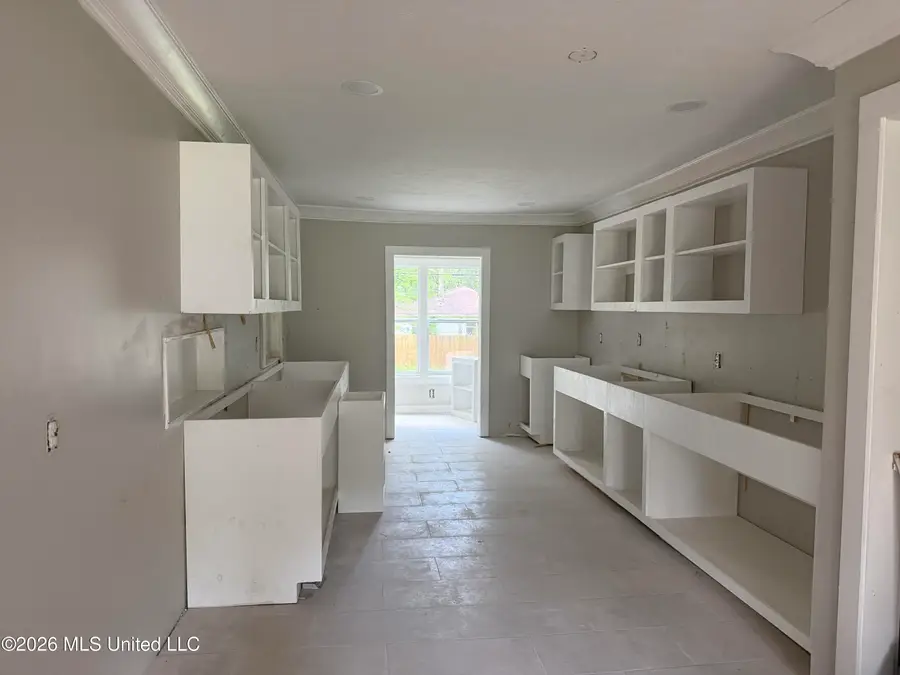 203 Broadmoor Drive, Jackson, MS 39206 - #3