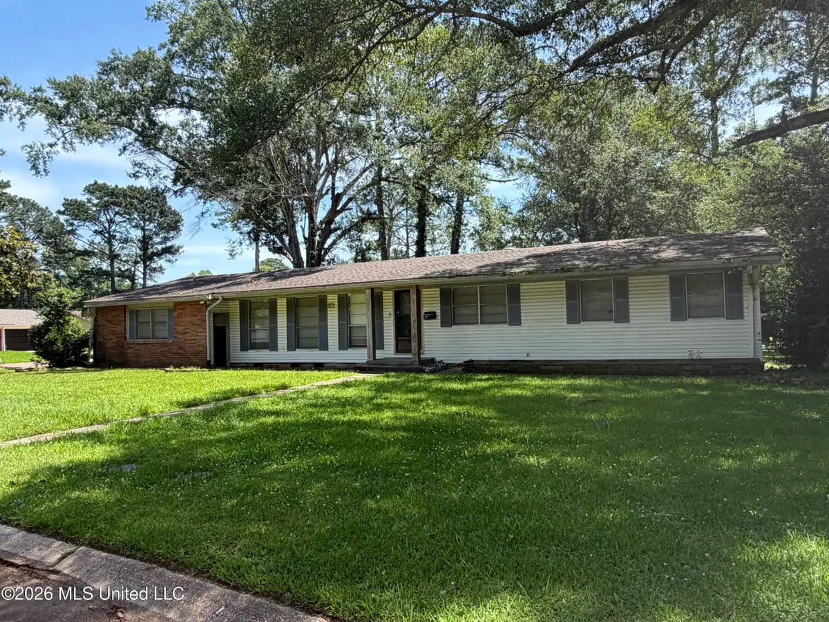 5877 Kinder Drive, Jackson, MS 39211 - #1