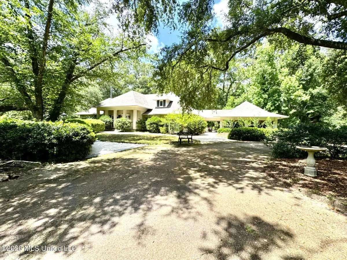 35 Scotland Drive, Natchez, MS 39120 - #1