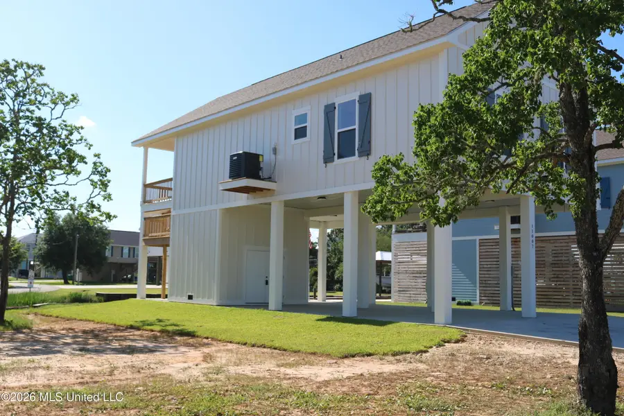 11007 New York Street, Bay Saint Louis, MS 39520 - #3