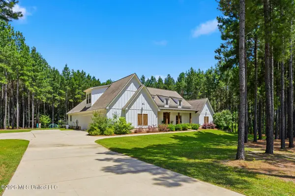 790 Clover Ridge Way, Brandon, MS 39047