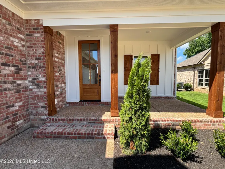 4203 S Bolivar Trail, Olive Branch, MS 38654 - #3