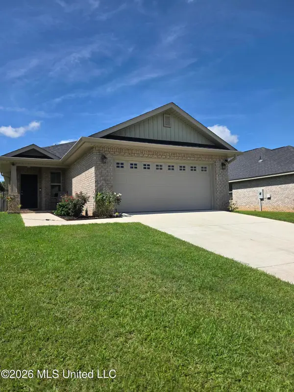 18128 Canal Court, Gulfport, MS 39503