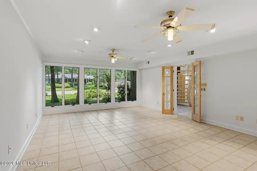 3954 Eastwood Drive, Jackson, MS 39211 - #3