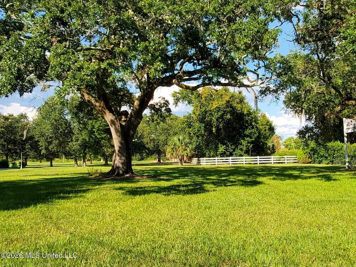 113 Beverly Drive, Bay Saint Louis, MS 39520 - #1