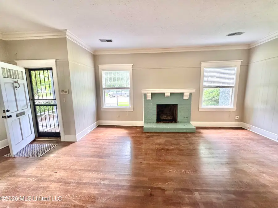 317 Court Street, Clarksdale, MS 38614 - #2
