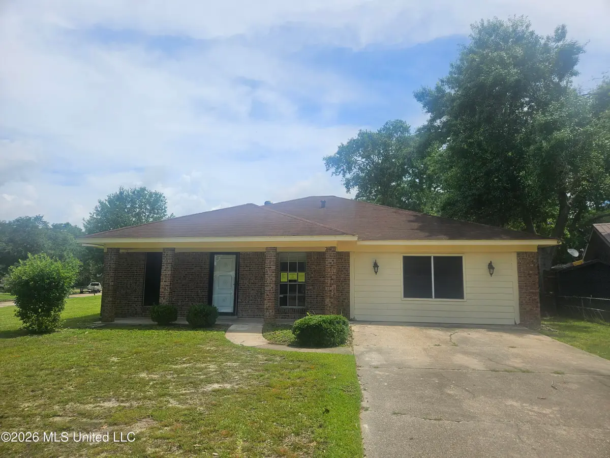 5411 Monaco Street, Pascagoula, MS 39581 - #1