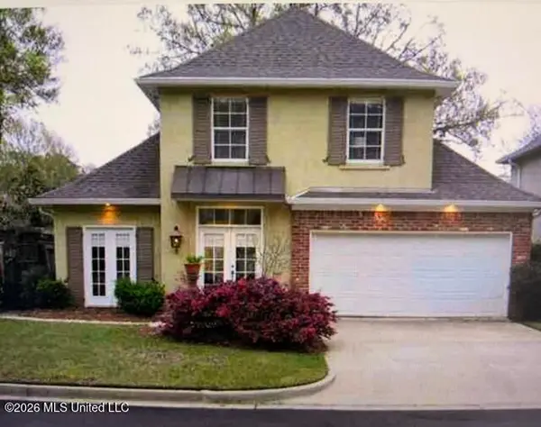 12 Ashton Gardens Drive, Jackson, MS 39211